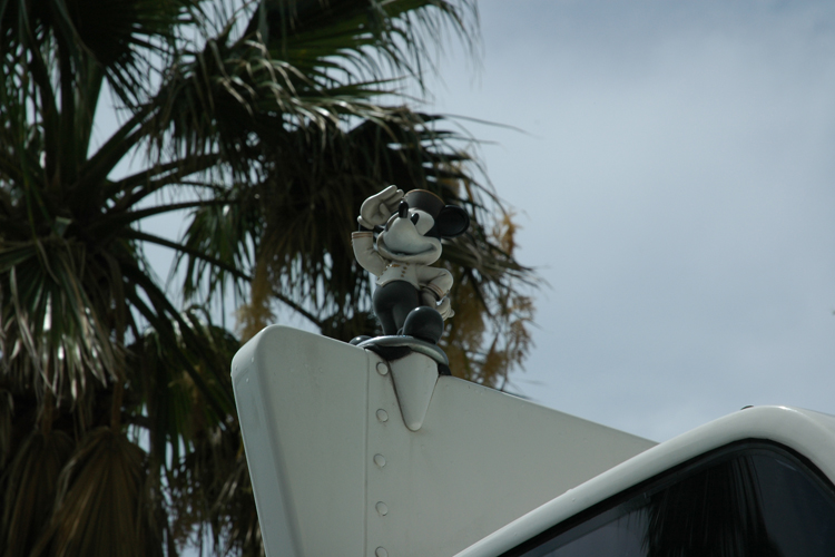 the mouse on the prow of the mouse bus