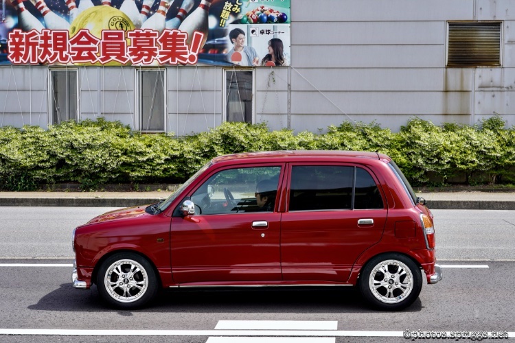 daihatsu mira gino 1999-2004